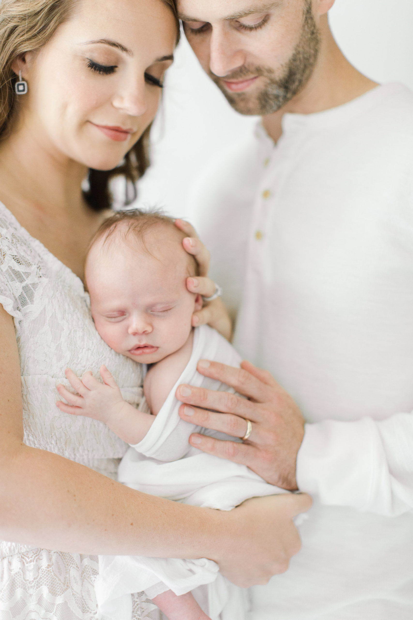 How Do You Plan a Newborn Session When You're Sleep Deprived?