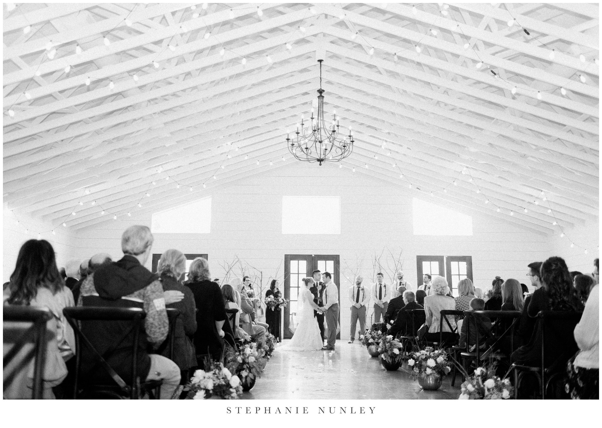 loft-at-stone-oak-arkansas-wedding-photos-0024.jpg